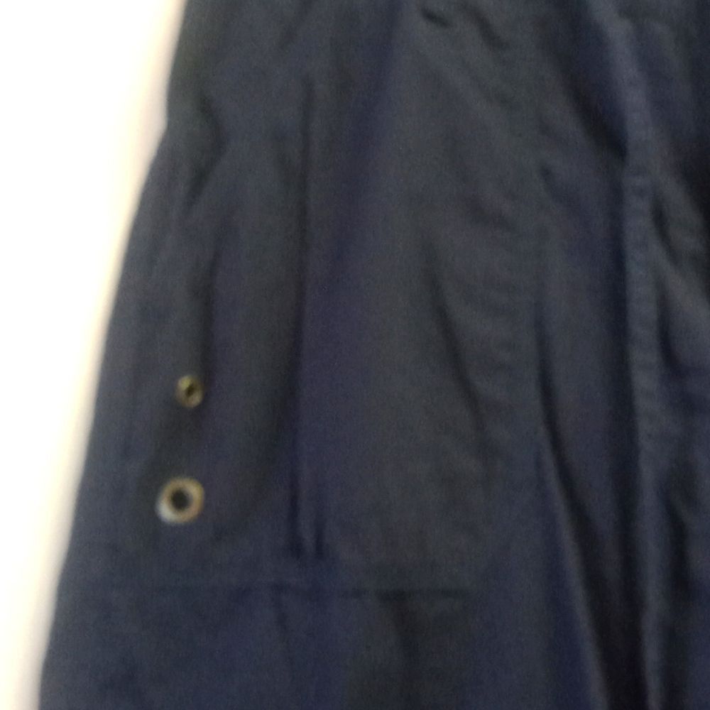Basic editions womens cargo capri Navy blue size S - Picture 3 of 7